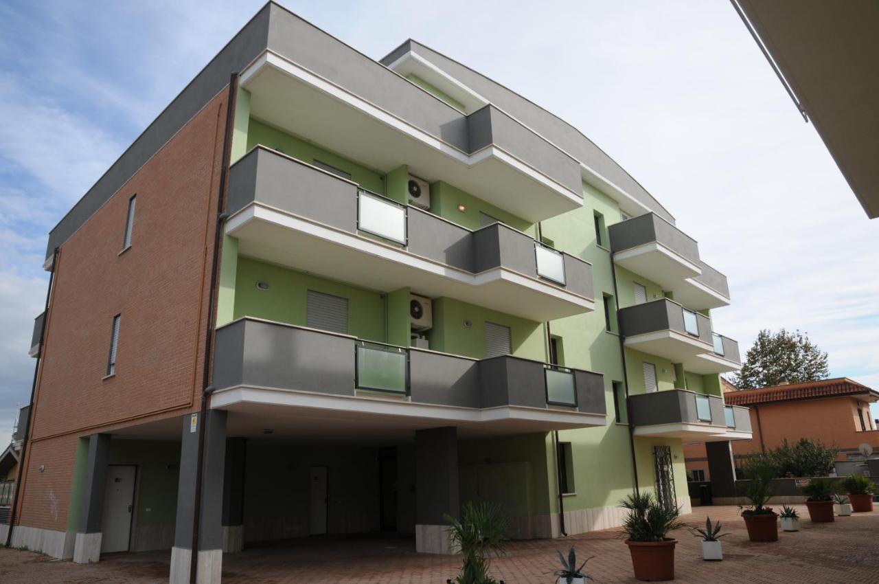 Isa Residence Fiumicino Airport Buitenkant foto
